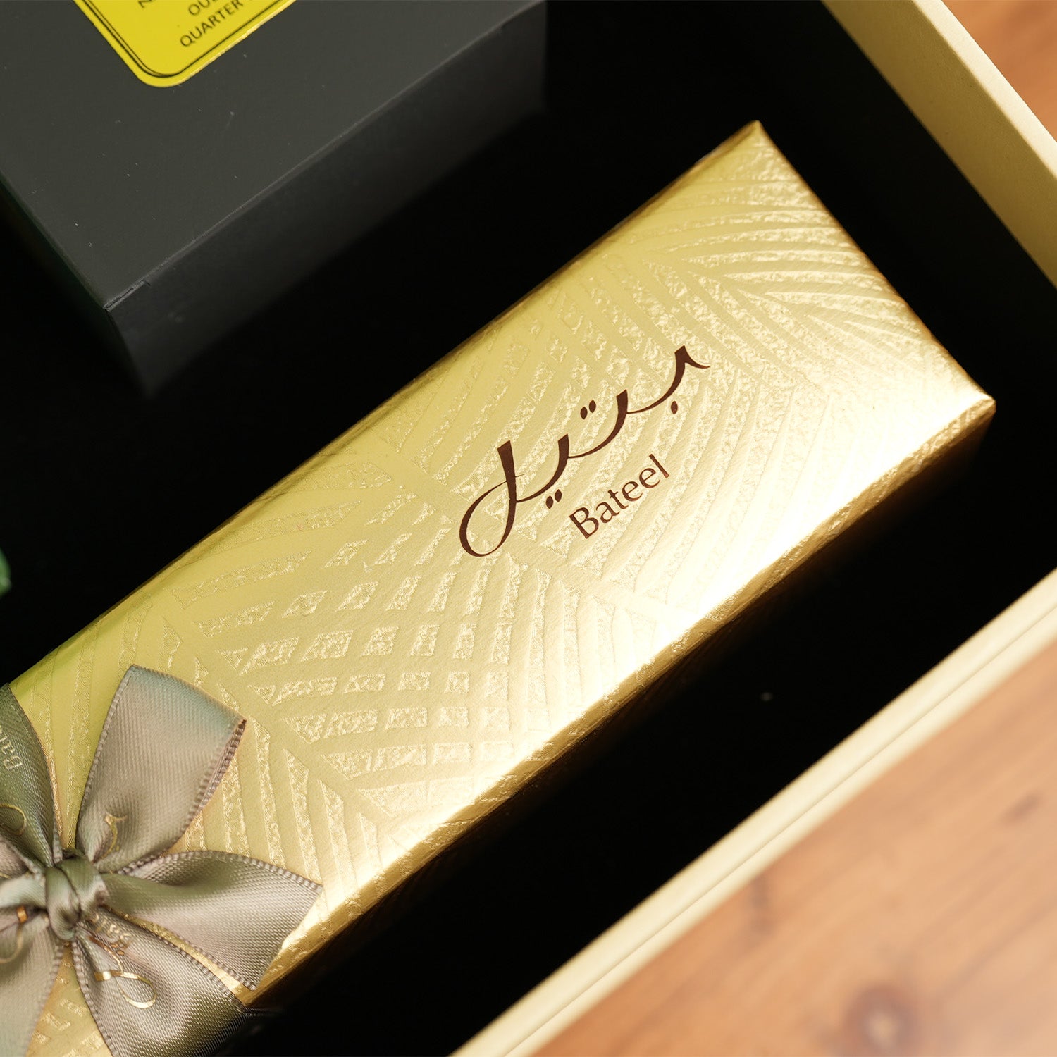 Hikaya – Essence of Oud Gift Collection